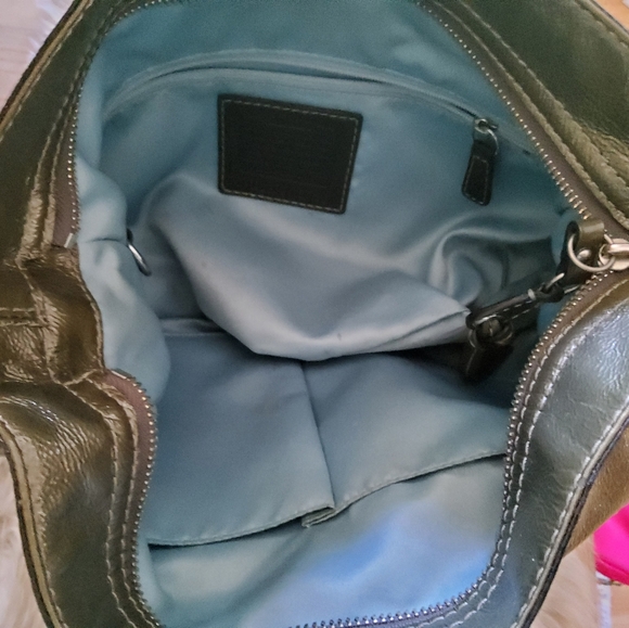 Authentic COACH Zoe Handbag EUC - Picture 5 of 16